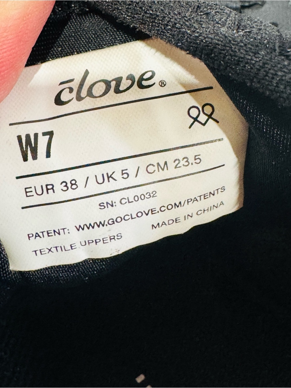 Clove women’s black nursing & healthcare sneakers size 7w conform - Picture 2 of 10